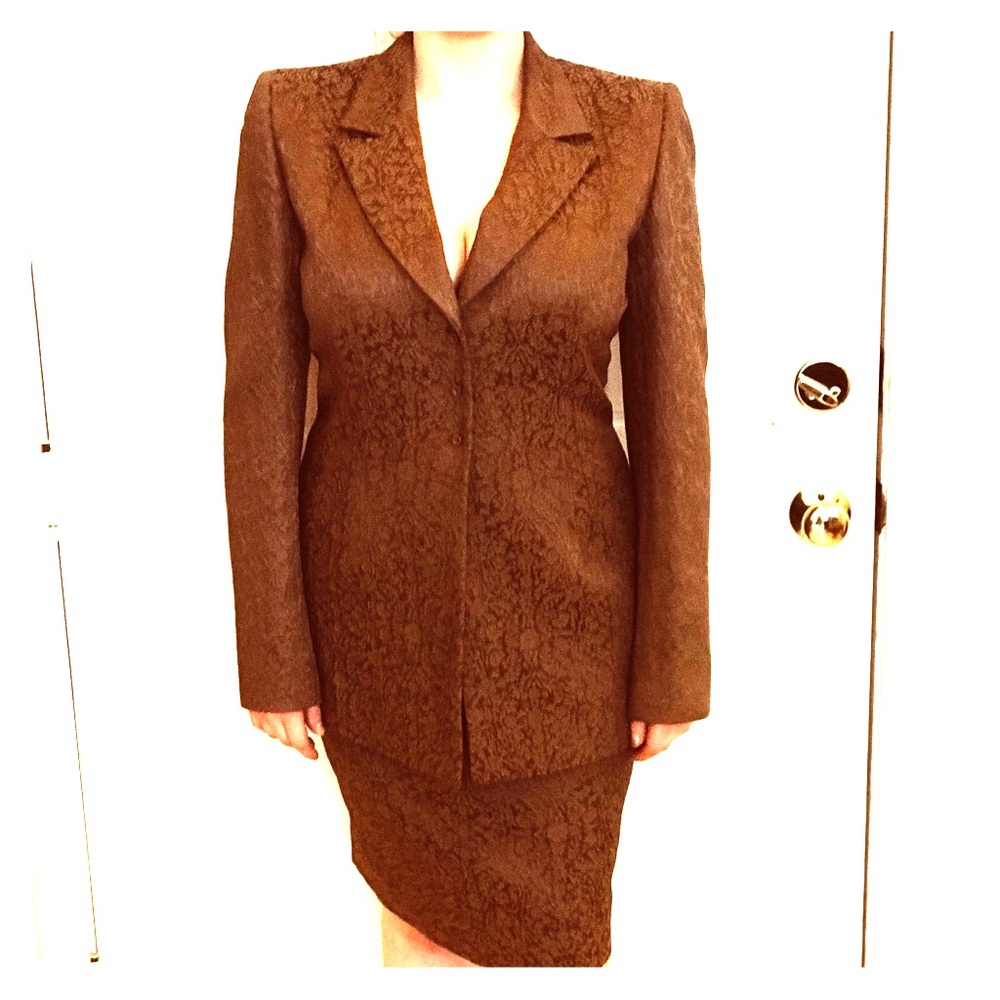 Badgley Mischka Skirt Suit
